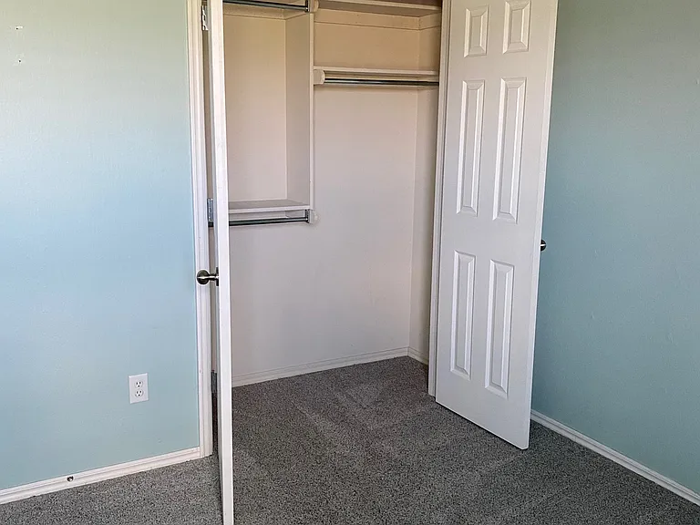 3610 Ellis Ave — Photo 16