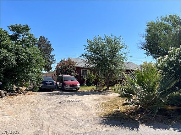3rd image of 4419 Sunflower Ave