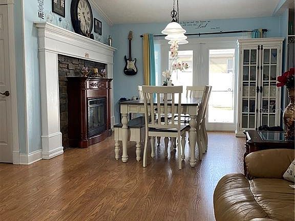 3rd image of 37033 Highlands Ct