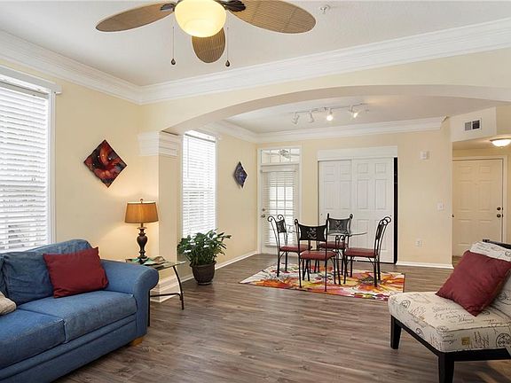 4th image of 221 Longview Ave APT 203