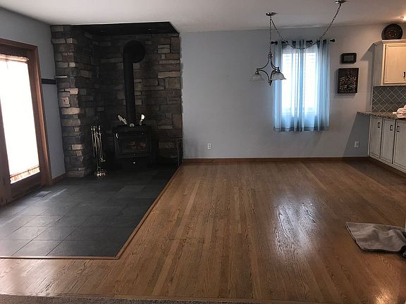 4th image of 10502 S 81st Ave