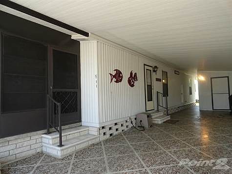 LANAI SIDE DOOR & KITCHEN ENTRANCE