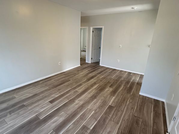 485 East St #2A