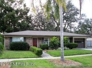 11642 E Ride Dr, Jacksonville, FL 32223