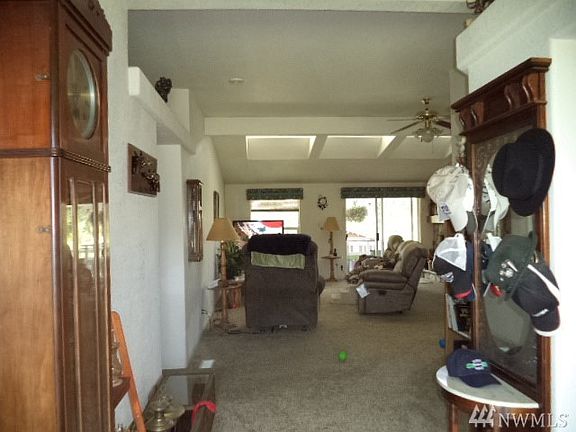 Entry in to the home from the Front Door (Keybox).