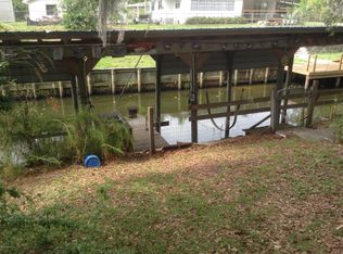 424 Cove Dr, Satsuma, FL 32189