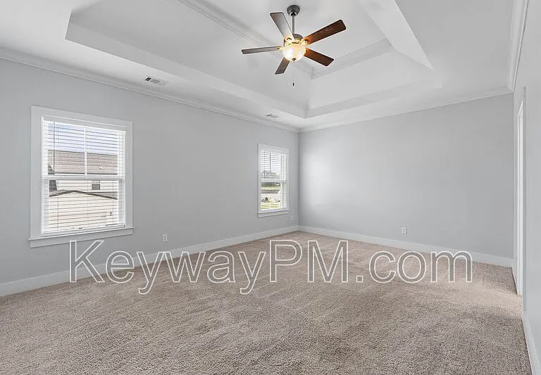 2217 Laurens St — Photo 11