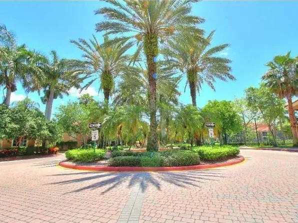 4812 N State Road 7 #105, Coconut Creek, FL 33073