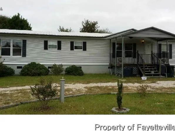 7339 Bronstein Dr, Parkton, NC 28371