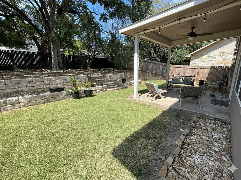 2108 Narrow Glen Pkwy — Photo 3