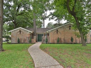 19403 Joanleigh Dr, Spring, TX 77388