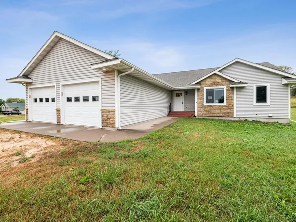 1070 Rudy Dr, Roberts, WI 54023