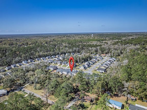 4th image of 1025 Lacey Ln
