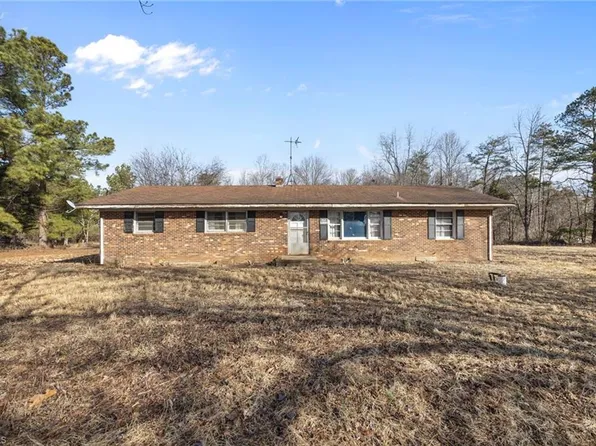 1530 Zeb Rd, Gibsonville, NC 27249