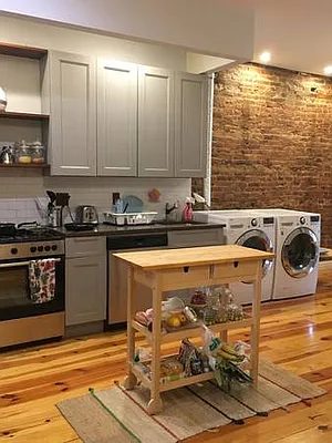 Rented by Bright Villas LLC | media 16