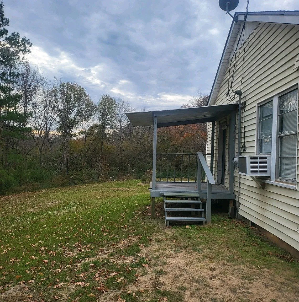 2 bed, 1.0 bath, 1192 sqft, $1,000 — Photo 4
