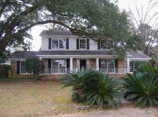 5513 Oak Park Ct, Mobile, AL 36609