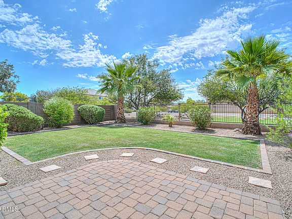 4th image of 40111 W COLTIN Way