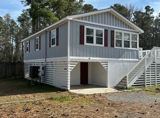 306 Waterlily Rd, Coinjock, NC 27923