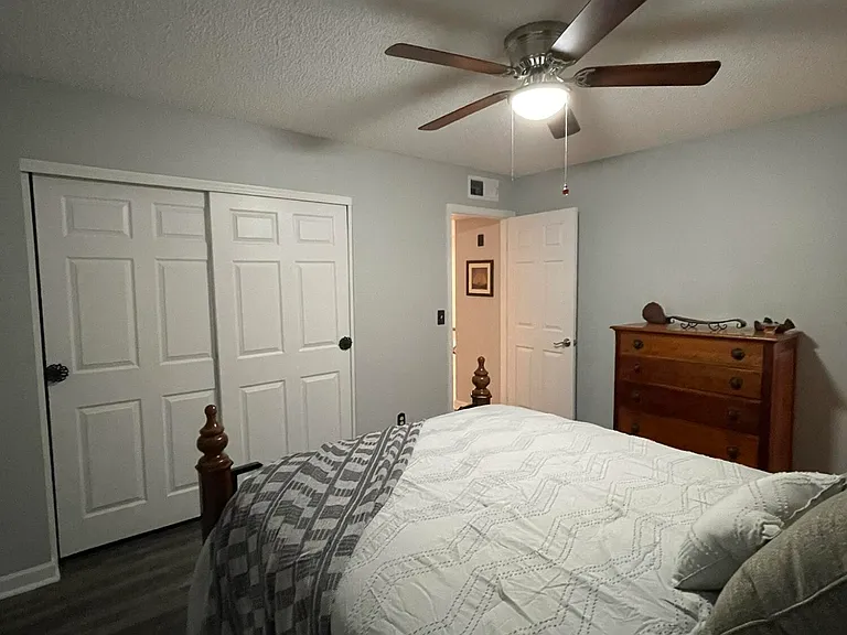 7811 E Park View Dr — Photo 20
