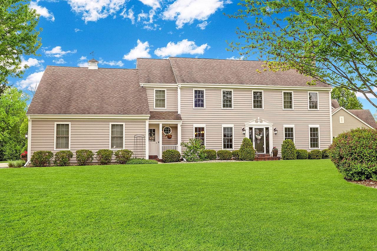 N74W15675 Stonewood DRIVE, Menomonee Falls, WI 53051 Zillow