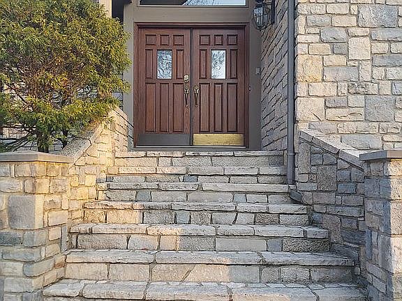 3rd image of 509 Old Mill Dr