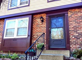 8909 Gutman Ct, Springfield, VA 22153