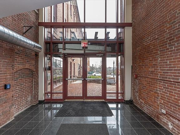 5th image of 39 Millyard Unit 101