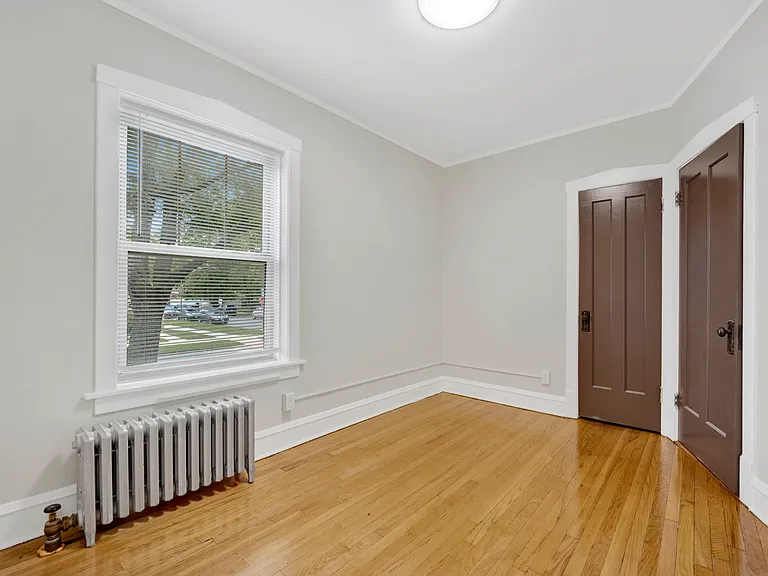 4742 W Roscoe St #2 — Photo 14
