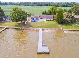698 Colemans Island Rd, Tappahannock, VA 22560
