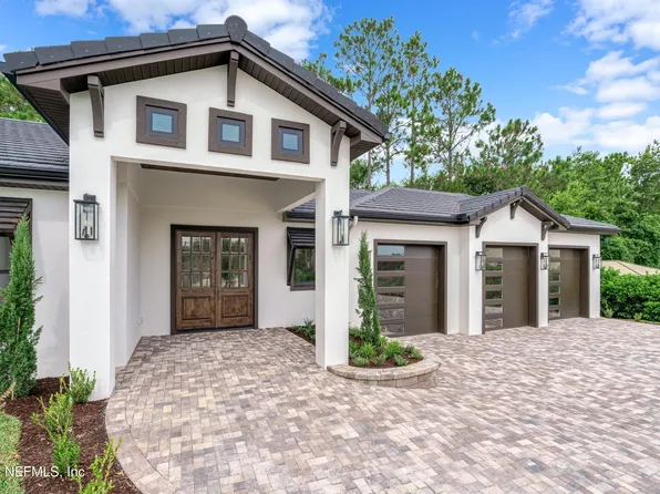 404 LACOSTA VILLA Court, St. Augustine, FL 32095