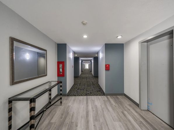 17011 E Freeway Service Rd #217