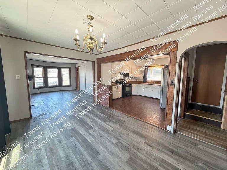 89 Macamley St #2 — Photo 2