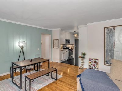 360 Stewart Avenue #2C, Garden City, NY, 11530