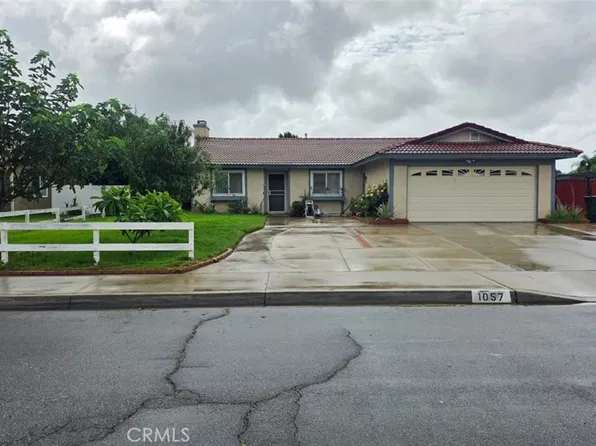 1057 W Carter St, Rialto, CA 92376