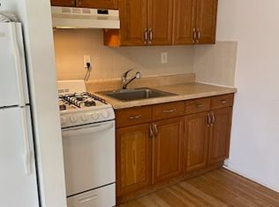 (Undisclosed Address), White Plains, NY 10606