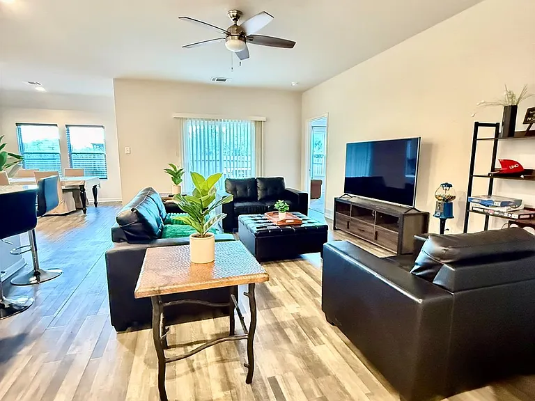 302 Del Monte Dr — Photo 20