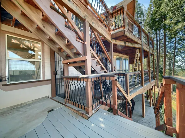 19015 Pine Dr E, Pioneer, CA 95666