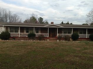 565 Kerce Rd, Kingston, GA 30145