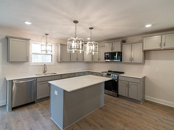 4th image of 13 Miller Farm Lot 13