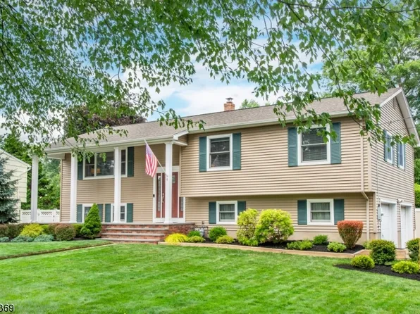 4 Christine Dr, Parsippany-Troy Hills Twp., NJ 07950