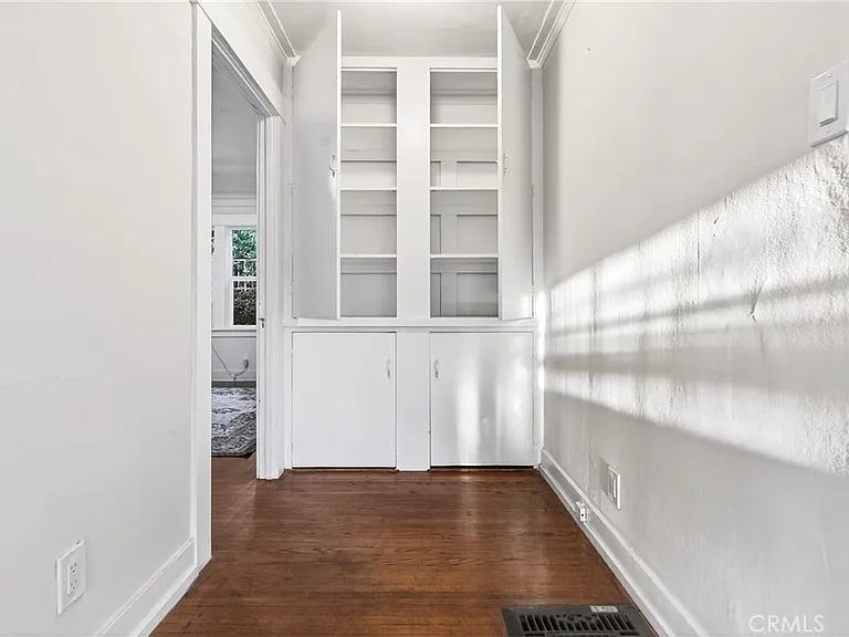 316 W Kenneth Rd — Photo 20