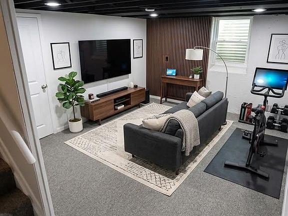 3rd image of 1684 Graefield Rd #60