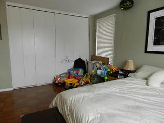 Rented by Douglas Elliman | media 5