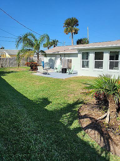 1st image of 16 Sunrise Ave