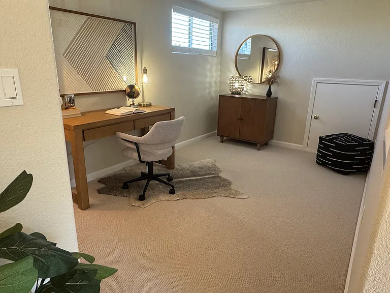 1755 California Dr #8 — Photo 23