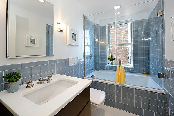 Sold by Corcoran | media 41