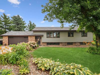 8800 Melissa Ct, Dubuque, IA, 52003