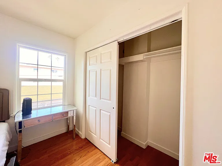2333 S Garth Ave — Photo 6