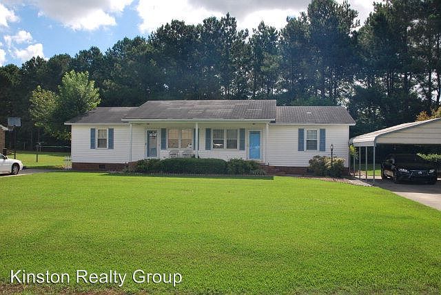 1st image of 3145 Lakewood Dr